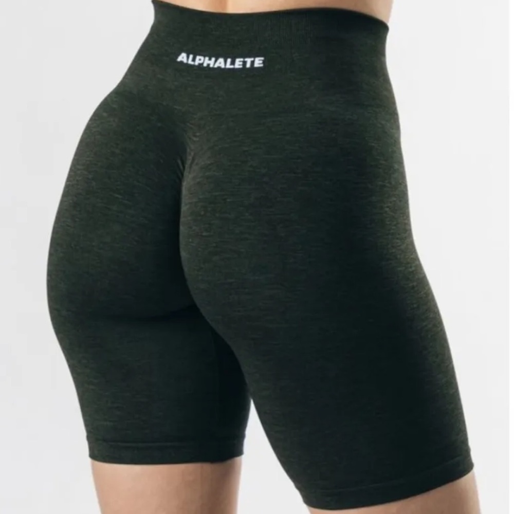 Alphalete amplify biker shorts